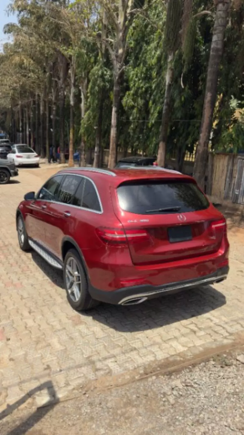 Mercedes-Benz GLC-Class   - 2017