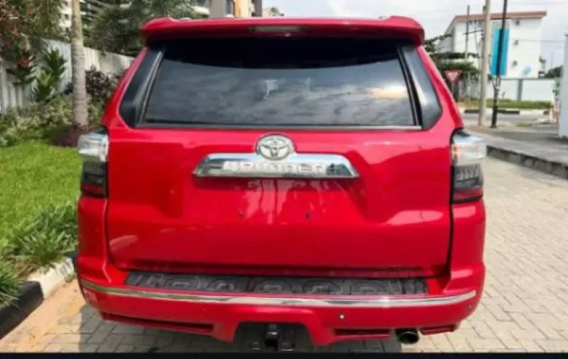 TOYOTA 4-Runner   - 2015