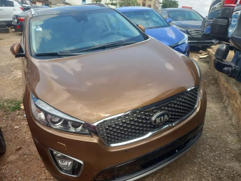 KIA Sorento   - 2015