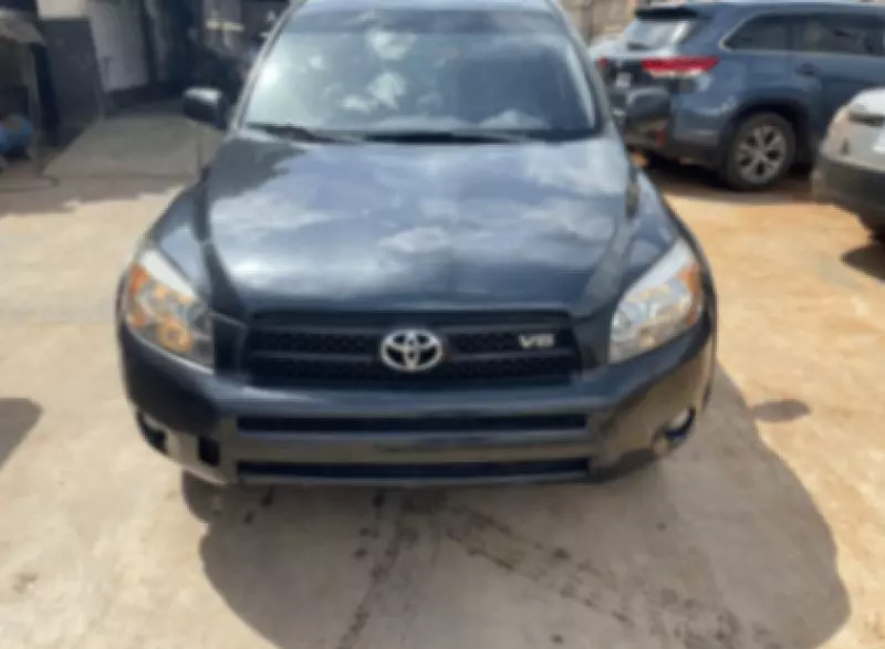 Toyota RAV4   - 2008