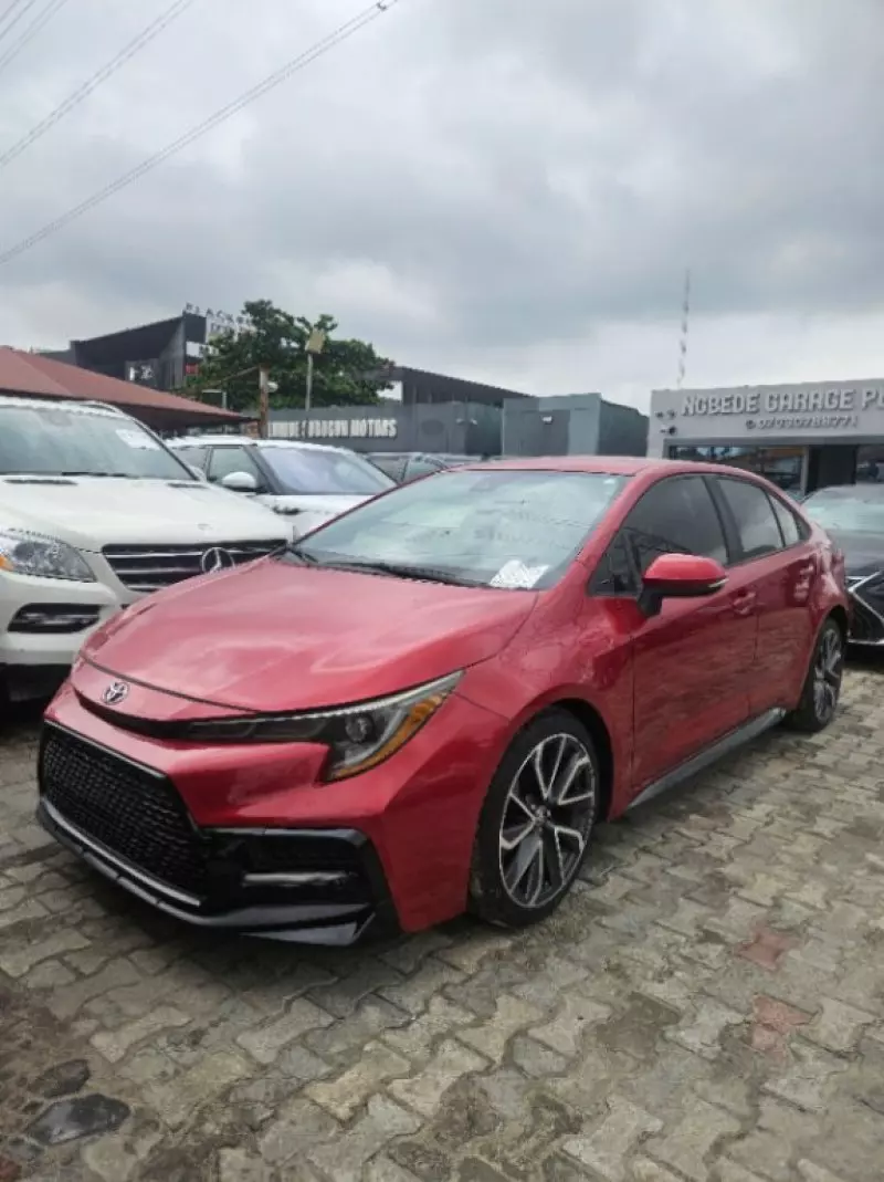 TOYOTA Corolla - 2019