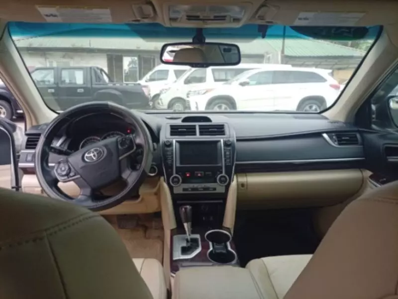 TOYOTA Camry   - 2013