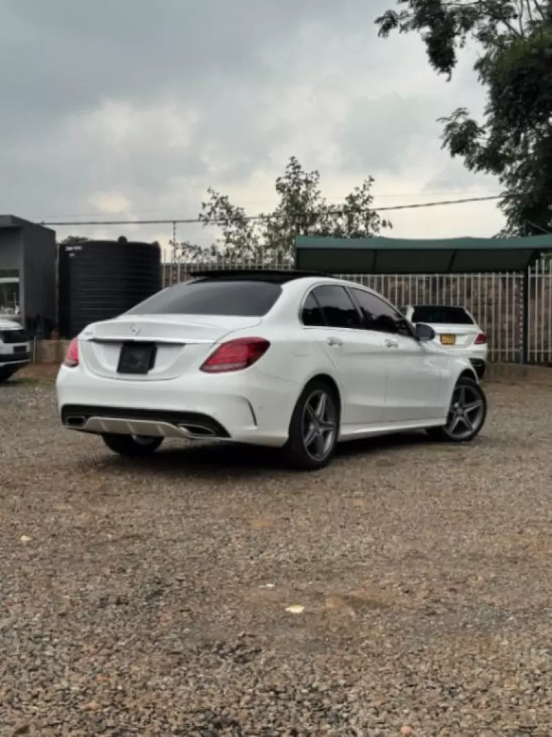 Mercedes-Benz C 200   - 2016