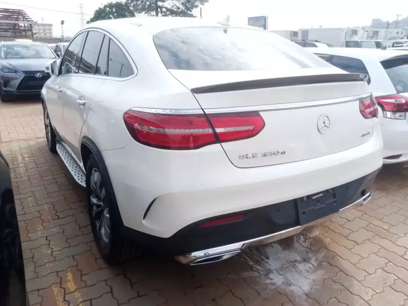 Mercedes-Benz GLE 350   - 2016