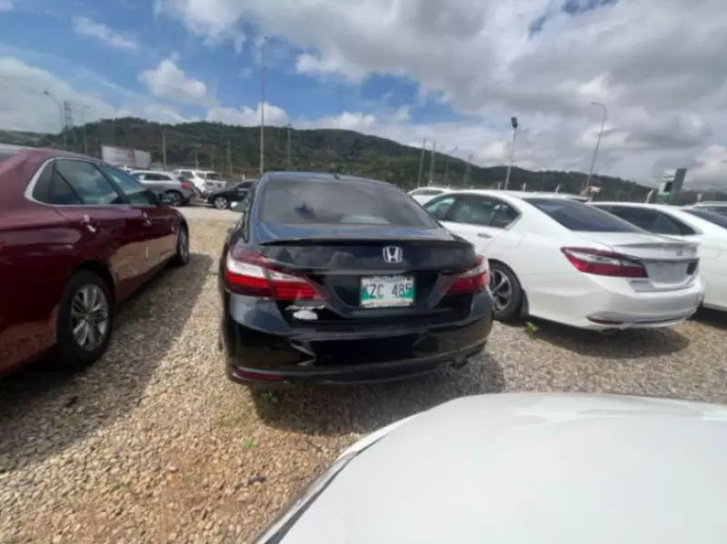 Honda Accord   - 2016