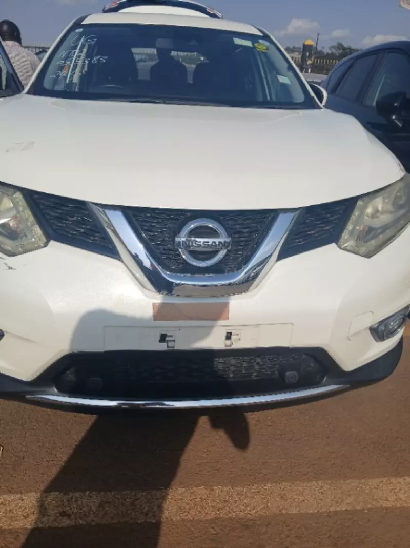 Nissan X-Trail   - 2017
