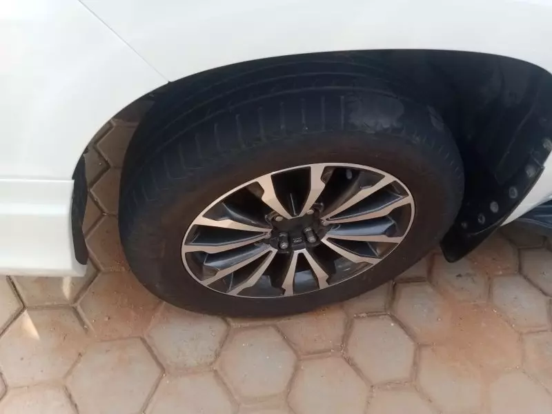 Toyota Landcruiser Prado   - 2019