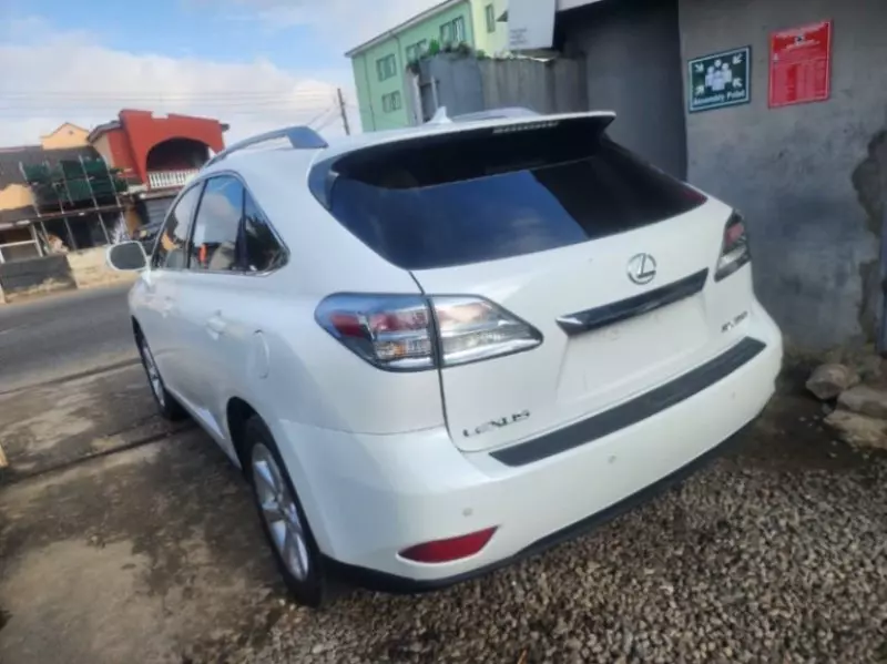 Lexus RX 350   - 2010