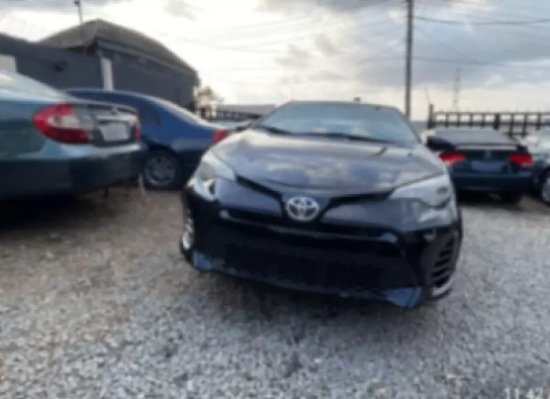 TOYOTA Corolla   - 2015