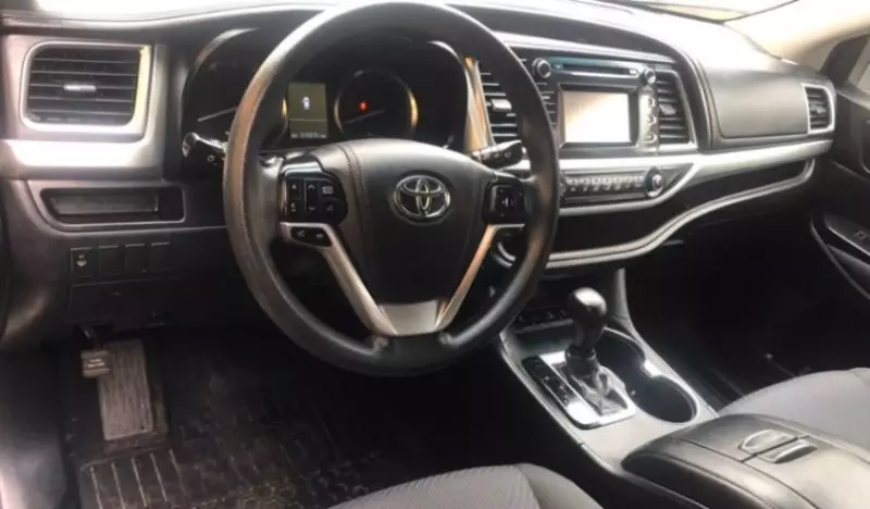 TOYOTA Highlander   - 2014
