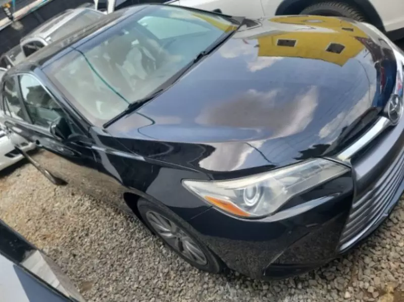 Toyota Camry   - 2015