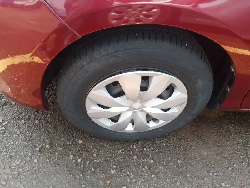 Toyota Vitz   - 2016