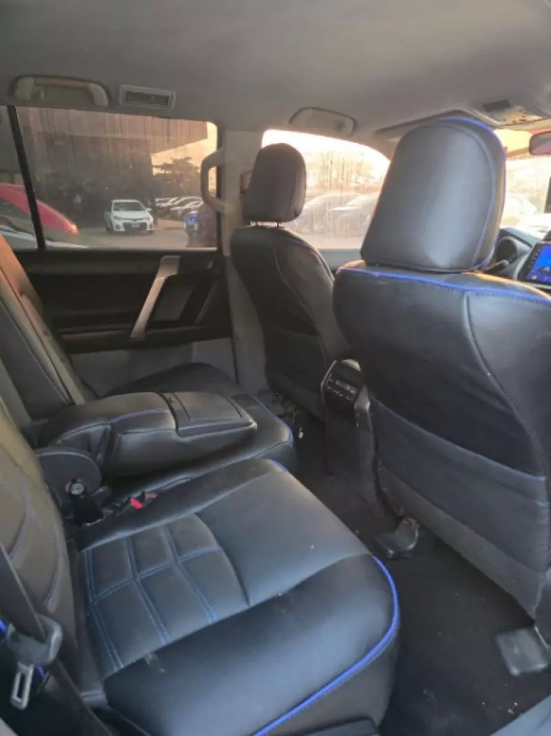 TOYOTA Prado VX   - 2012