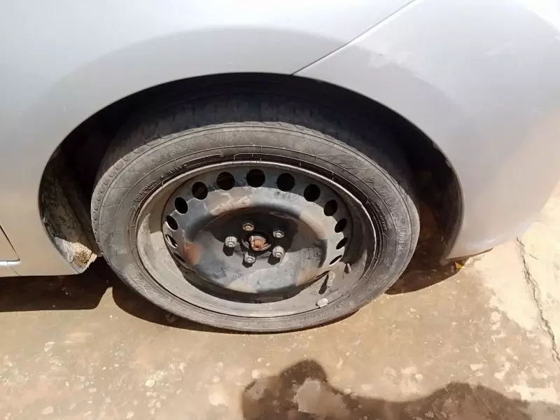 Toyota Ractis   - 2013