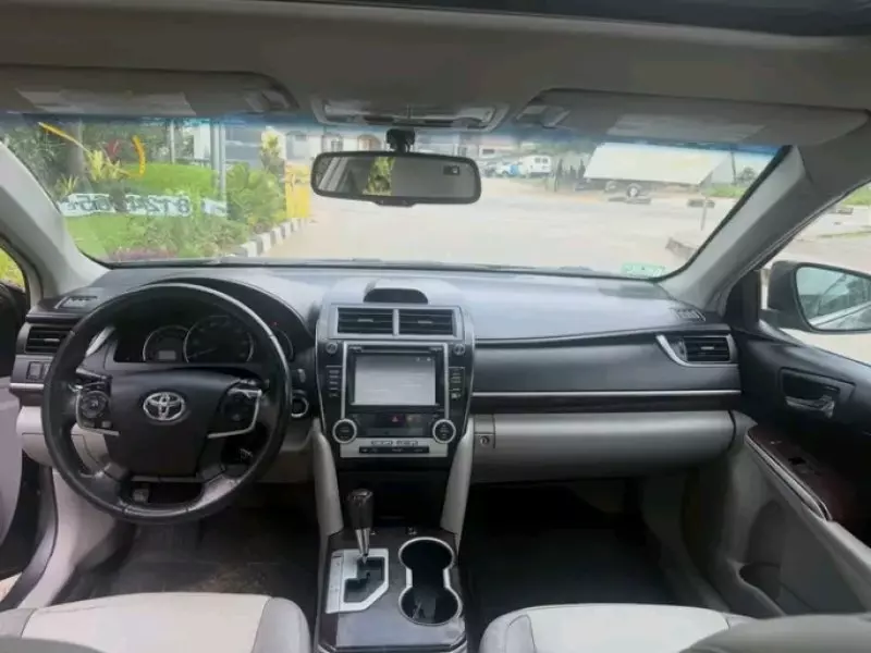 TOYOTA Camry   - 2014