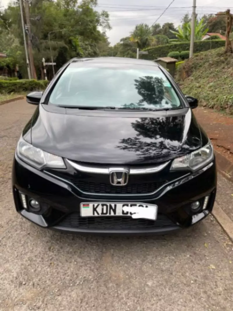Honda Fit   - 2016