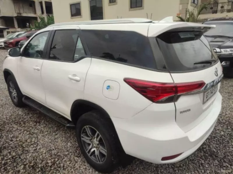 TOYOTA Fortuner   - 2019
