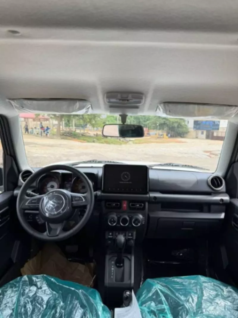 SUZUKI Jimny    - 2025