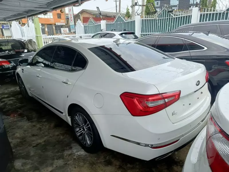 KIA K5   - 2015