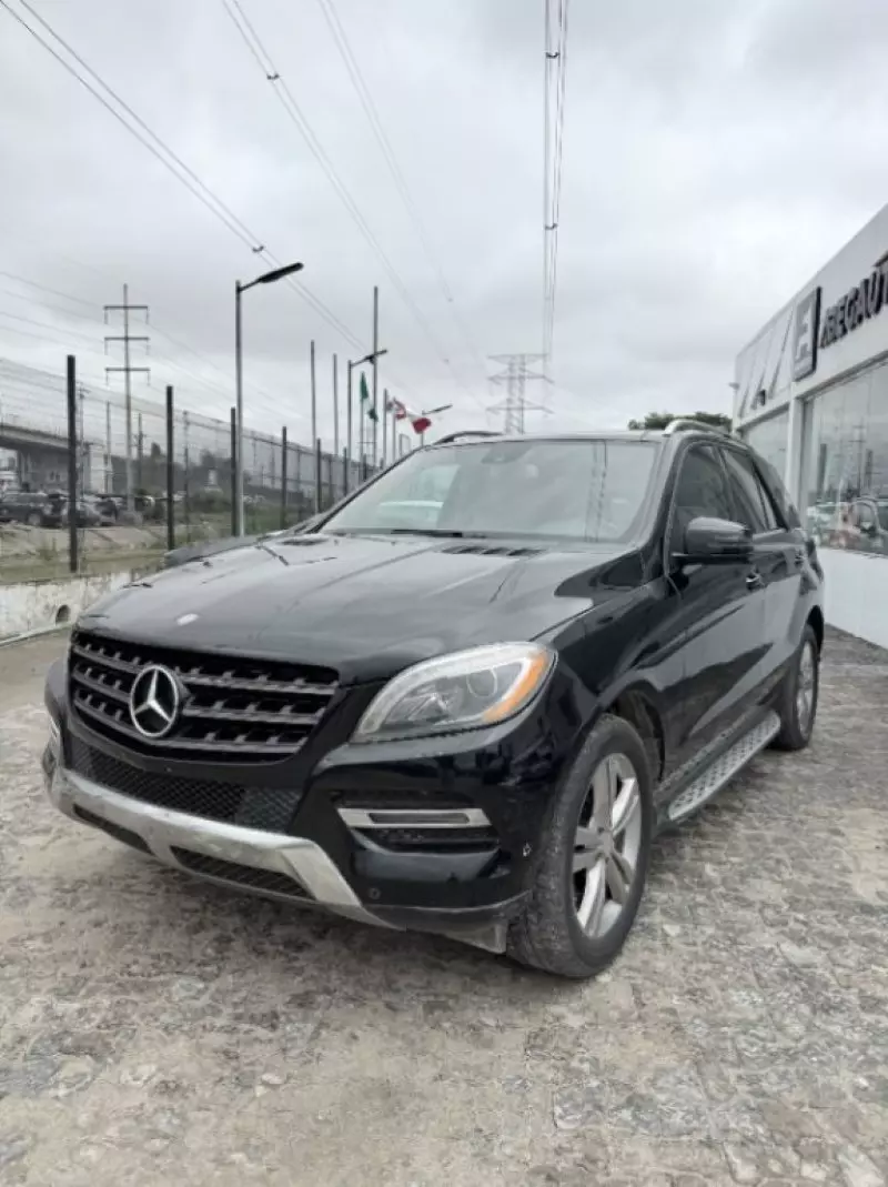 Mercedes-Benz ML-Class   - 2013