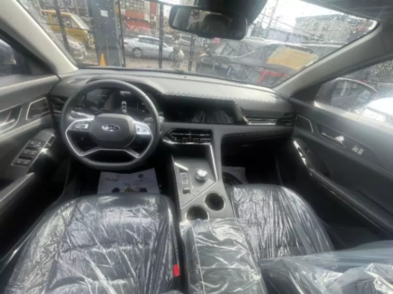 JAC J7   - 2026