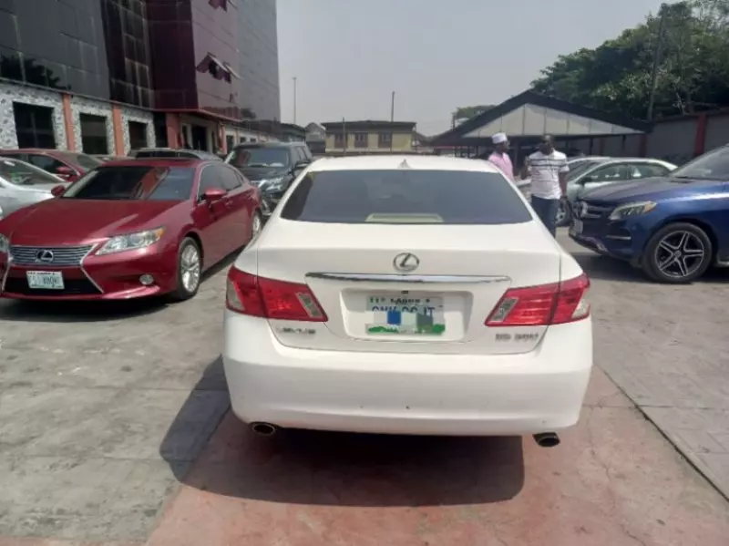 Lexus ES 350   - 2008