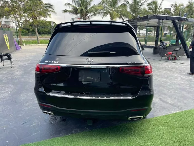 Mercedes-Benz GLS 580   - 2021