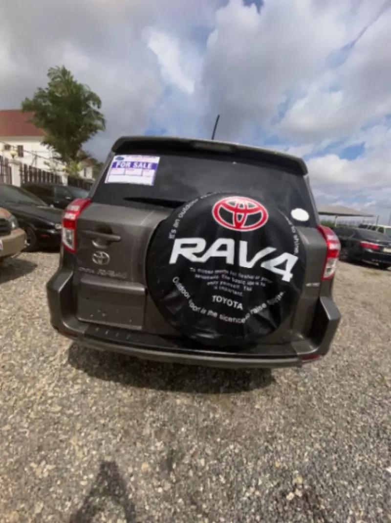 TOYOTA RAV 4   - 2009
