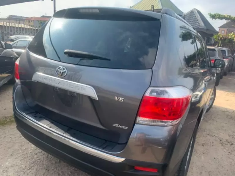 TOYOTA Highlander - 2008