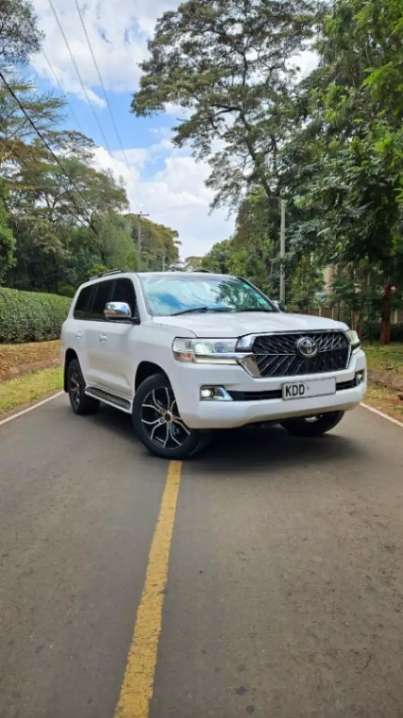 TOYOTA Land Cruiser   - 2015