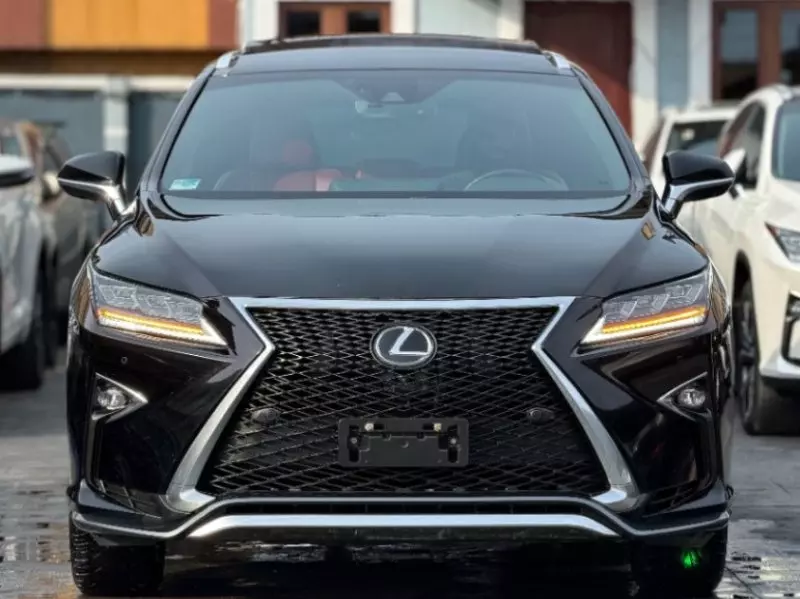 Lexus RX   - 2019