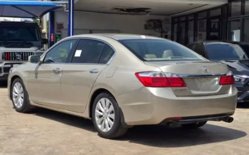 Honda Accord   - 2014