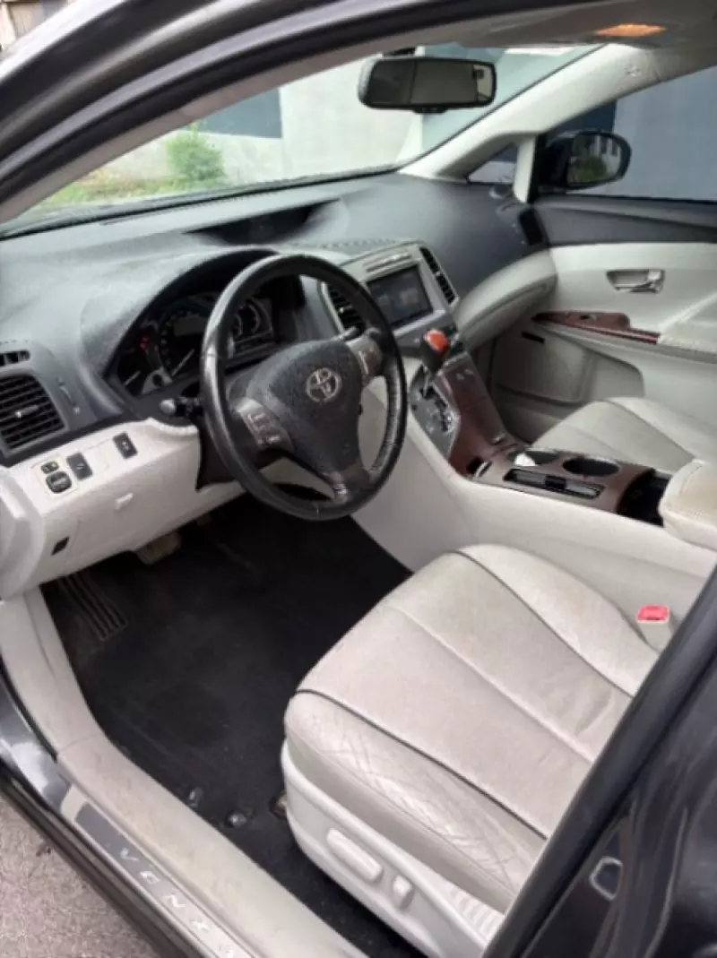 TOYOTA Venza   - 2009