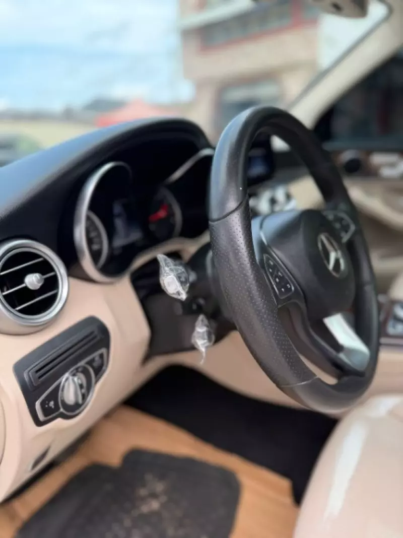 Mercedes-Benz GLC-Class   - 2018