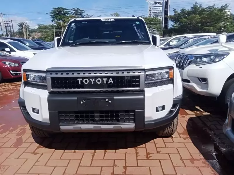 Toyota Landcruiser Prado   - 2024