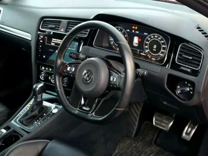 Volkswagen R   - 2018