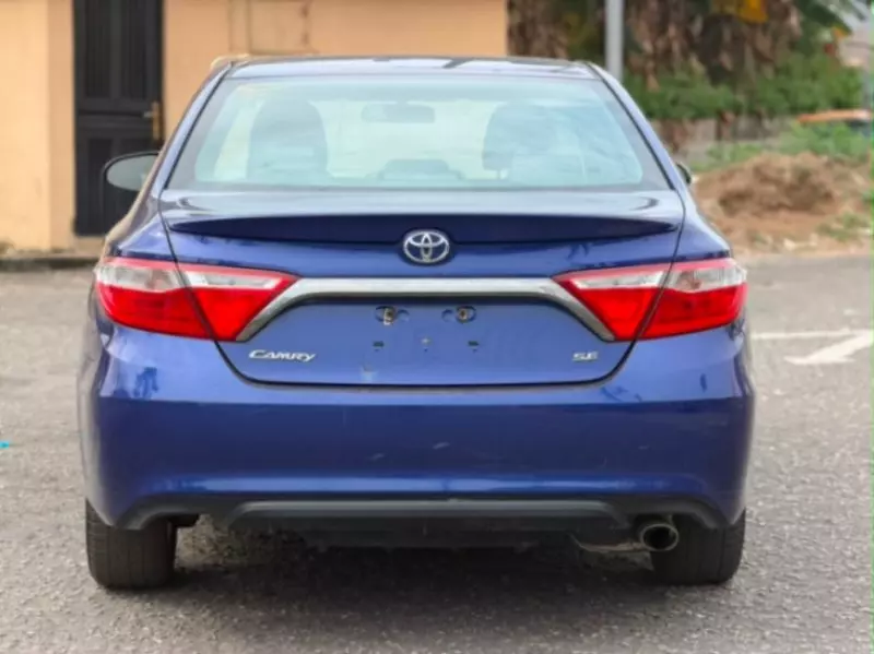 TOYOTA Camry   - 2016