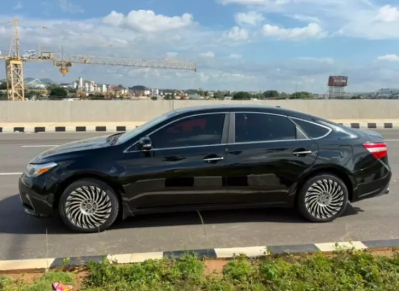 TOYOTA Avalon   - 2014