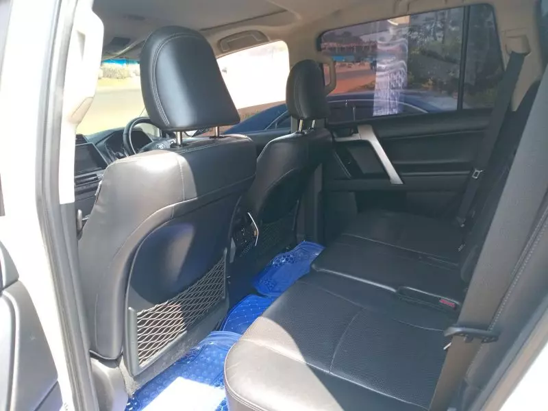 TOYOTA Land Cruiser - 2018