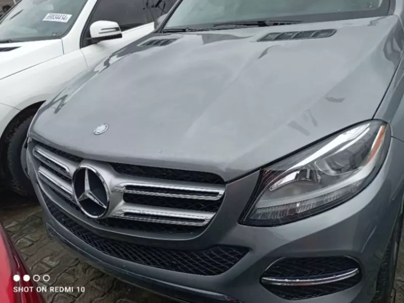 Mercedes-Benz GLE 350 - 2016