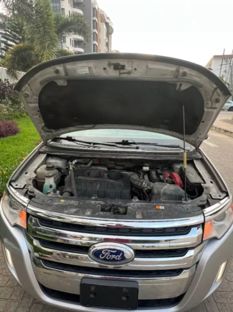 Ford Edge   - 2013