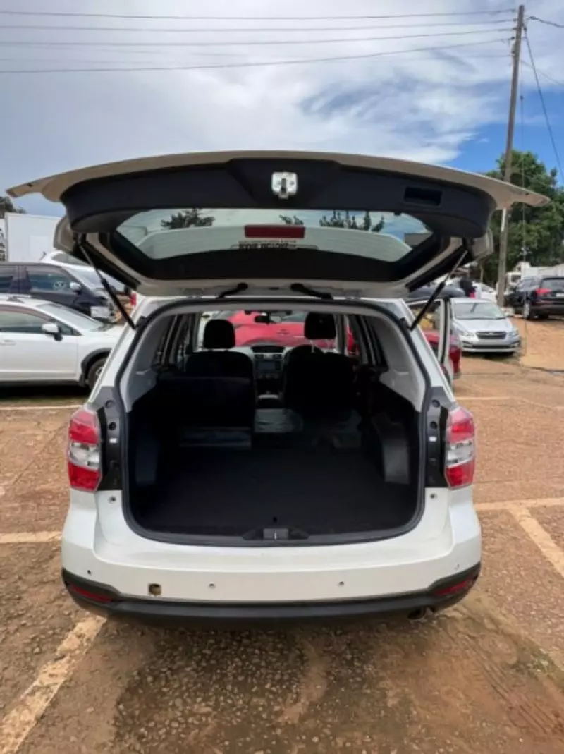 Subaru Forester   - 2012