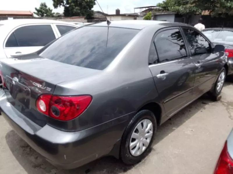 TOYOTA Corolla - 2007