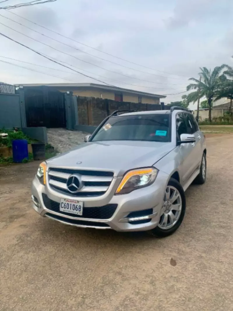 Mercedes-Benz GLK 350   - 2014