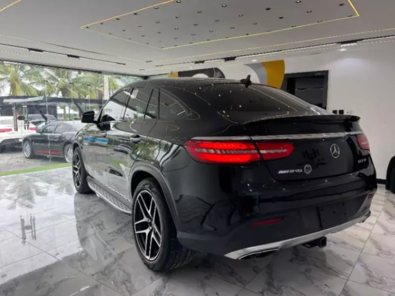 Mercedes-Benz GLE-Class   - 2019