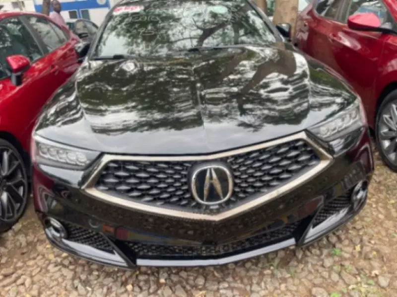 Acura TLX   - 2017