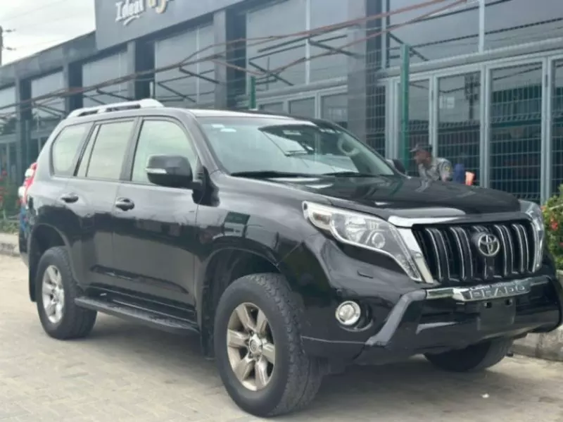 Toyota Prado   - 2014