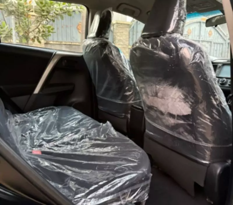Toyota RAV 4   - 2015