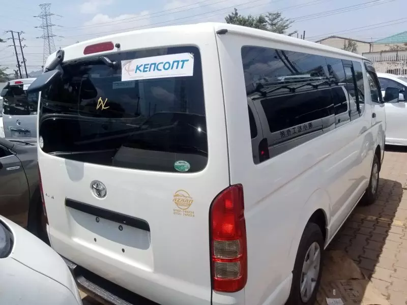 Toyota Hiace - 2014