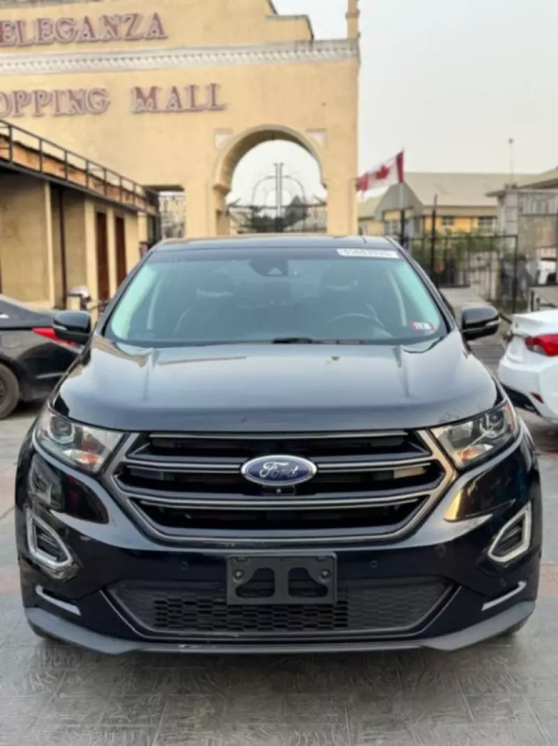 Ford Edge   - 2015